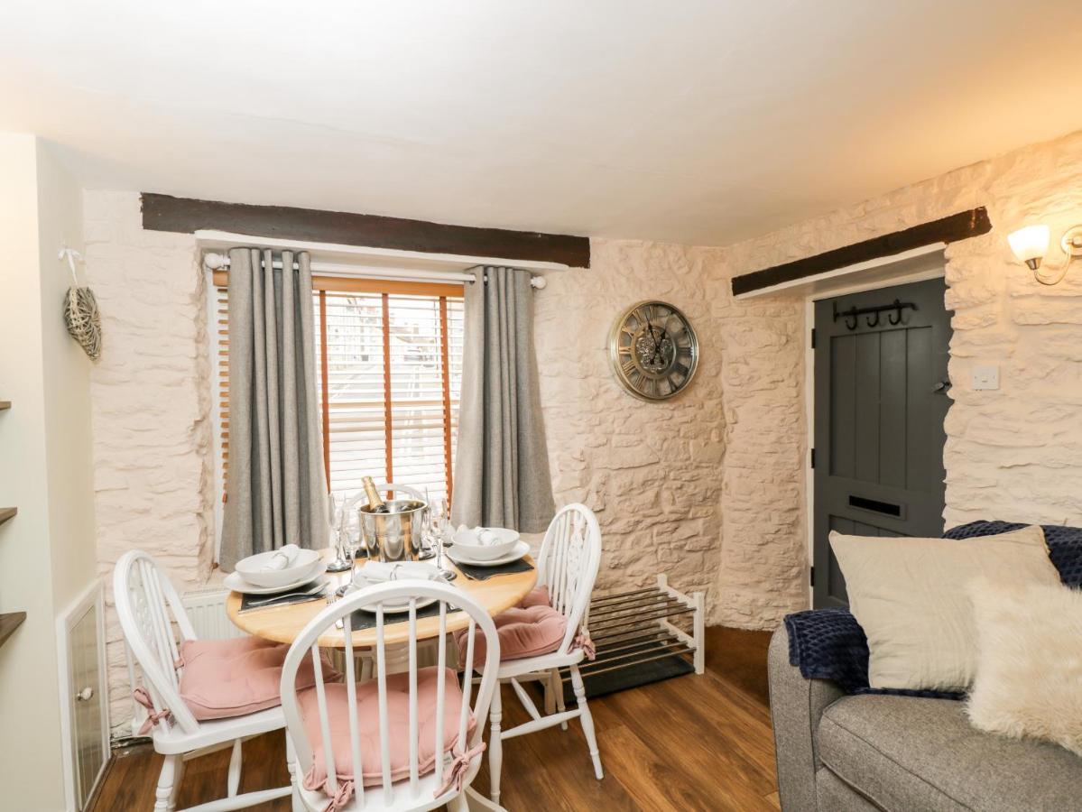 מלמסבורי Corner Cottage מראה חיצוני תמונה